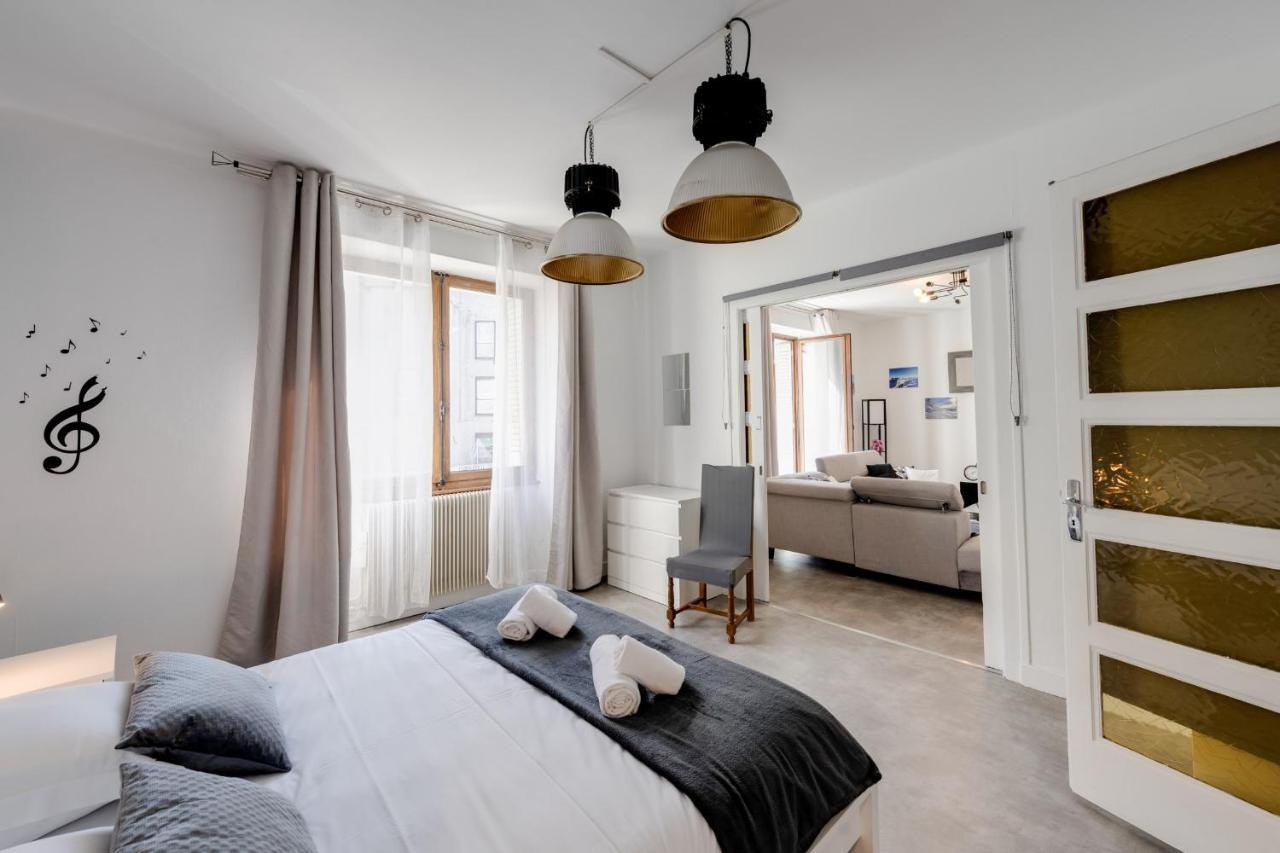 Les Capucins - 3 Bedroom Apartment Near The City Annecy Exterior photo